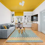 Apartment Marszalkowska Metro Politechnika By P&o Serviced