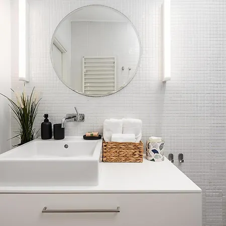 Marszalkowska Metro Politechnika By P&o Serviced *