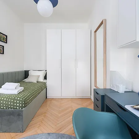Marszalkowska Metro Politechnika By P&O Serviced Apartments アパート ワルシャワ