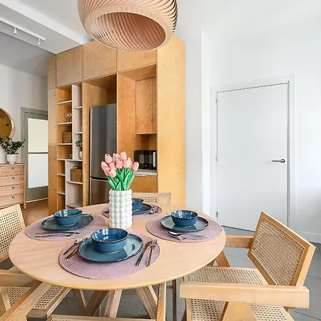 Marszalkowska Metro Politechnika By P&o Serviced Varsovia