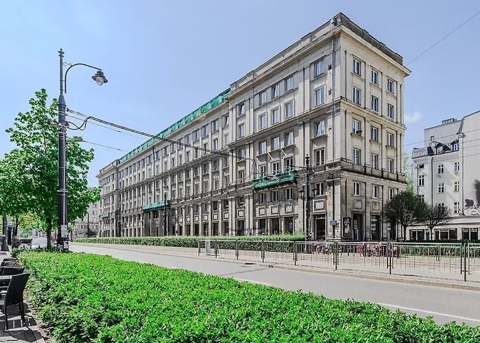 Marszalkowska Metro Politechnika By P&o Serviced * Варшава