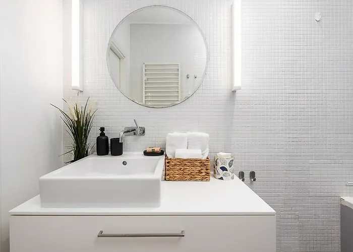 Marszalkowska Metro Politechnika By P&o Serviced *